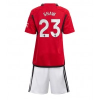 Manchester United Luke Shaw #23 Hemmaställ Barn 2023-24 Korta ärmar (+ Korta byxor)